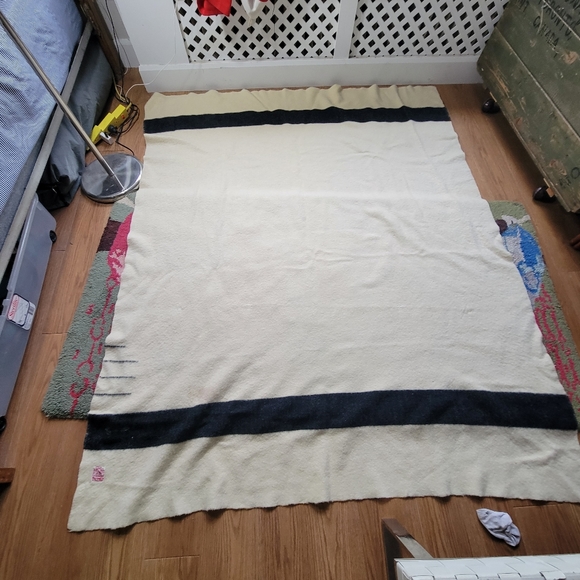 hudson bay Bedding Vintage Hudson Bay 35 Point Wool Blanket Poshmark